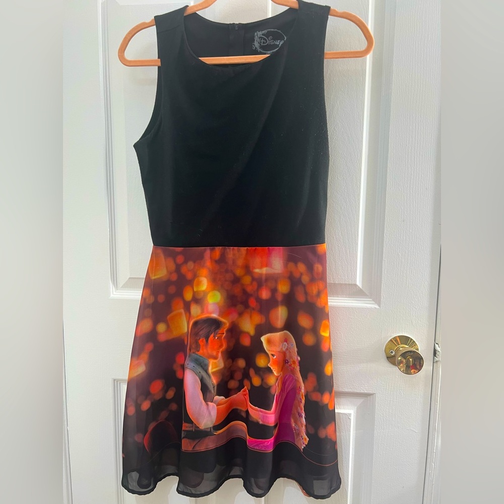 Disney Rapunzel lantern scene dress - Hot Topic